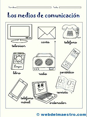 Al niño del magullado sobre el ojo el fuerte hinchazón